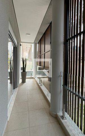 Casa de condomínio à venda com 453m², 3 quartos e 4 vagassacada da Suíte 1