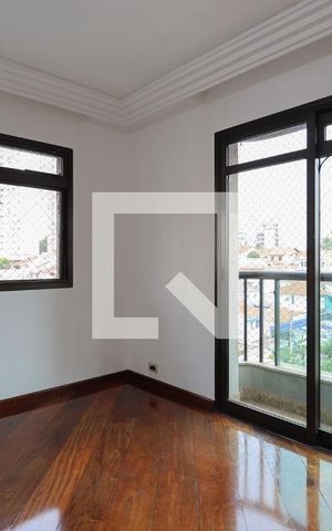 Apartamento para alugar com 170m², 3 quartos e 3 vagas Apartamento para alugar com 170m², 3 quartos e 3 vagasSala de jantar