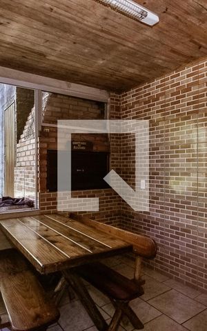 Casa à venda com 163m², 3 quartos e 2 vagas Casa à venda com 163m², 3 quartos e 2 vagasÁrea comum - Churrasqueira