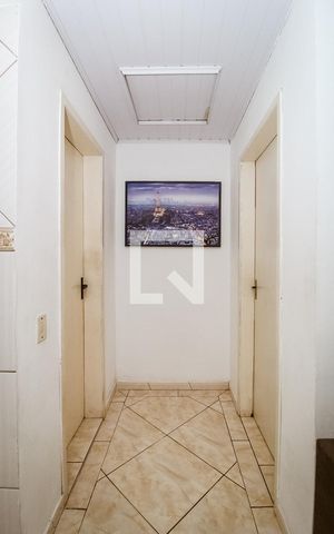 Casa à venda com 163m², 3 quartos e 2 vagas Casa à venda com 163m², 3 quartos e 2 vagasCorredor