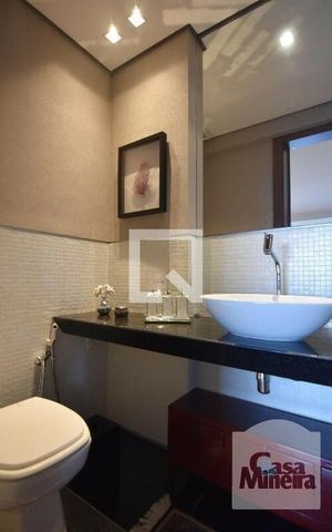 Apartamento à venda com 216m², 4 quartos e 4 vagas Apartamento à venda com 216m², 4 quartos e 4 vagasLavabo 2