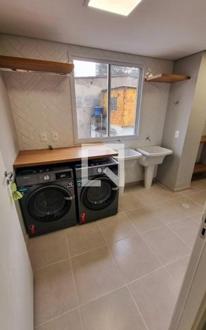 Apartamento à venda com 28m², 2 quartos e sem vaga Apartamento à venda com 28m², 2 quartos e sem vagaÁrea comum