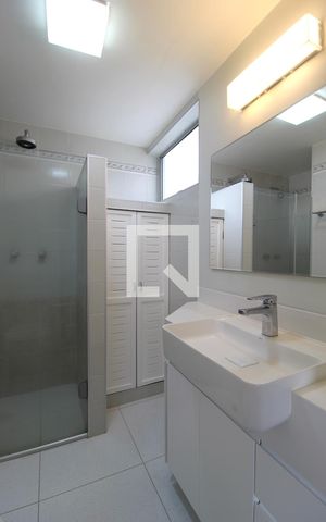 Apartamento à venda com 114m², 3 quartos e 1 vagaBanheiro da Suíte