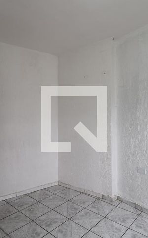 Casa para alugar com 70m², 2 quartos e 1 vagaQuarto