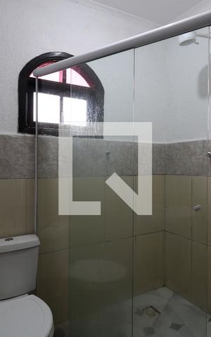 Casa para alugar com 70m², 2 quartos e 1 vagaBanheiro
