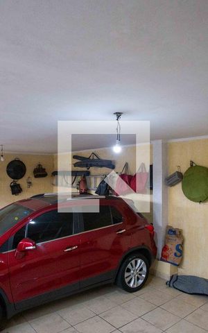Casa à venda com 241m², 3 quartos e 3 vagasGaragem
