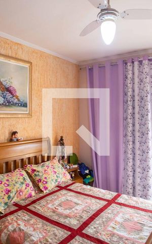 Casa à venda com 241m², 3 quartos e 3 vagasQuarto Suíte