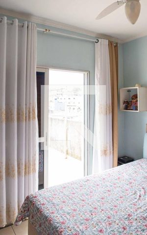 Casa à venda com 241m², 3 quartos e 3 vagasQuarto 2
