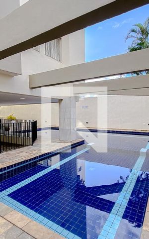 Apartamento para alugar com 65m², 2 quartos e 1 vagaÁrea comum - Piscina