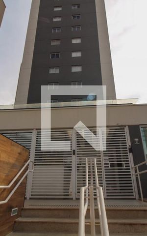 Apartamento para alugar com 110m², 2 quartos e 2 vagas Apartamento para alugar com 110m², 2 quartos e 2 vagasFachada