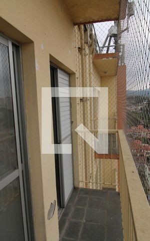 Apartamento para alugar com 35m², 1 quarto e 1 vagaSala / Cozinha - Varanda