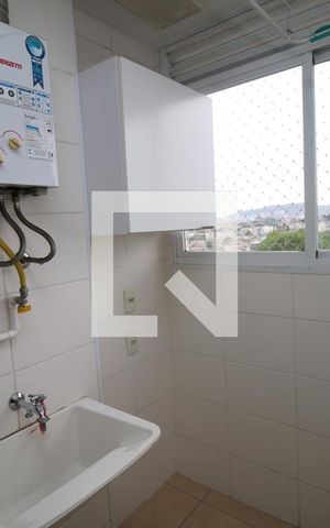 Apartamento para alugar com 44m², 2 quartos e 1 vagaÁrea de Serviço