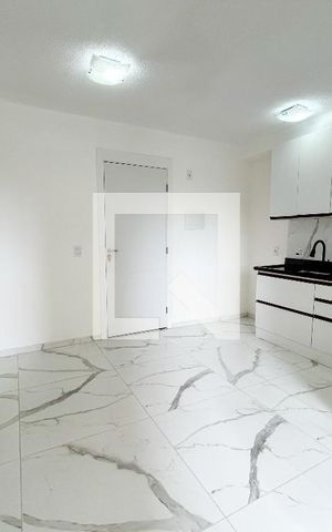 Apartamento para alugar com 36m², 2 quartos e sem vaga Apartamento para alugar com 36m², 2 quartos e sem vagaSala / Cozinha