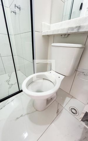 Apartamento para alugar com 36m², 2 quartos e sem vaga Apartamento para alugar com 36m², 2 quartos e sem vagaBanheiro