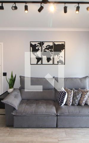 Apartamento à venda com 64m², 2 quartos e 1 vagaSala / Cozinha