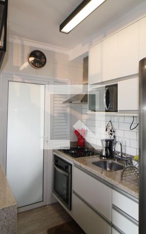 Apartamento à venda com 64m², 2 quartos e 1 vagaSala / Cozinha