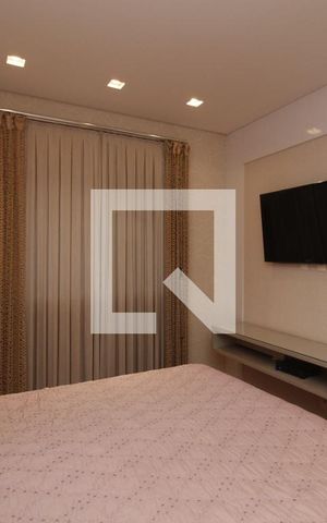 Apartamento para alugar com 135m², 3 quartos e 3 vagasQuarto 3 - Suíte