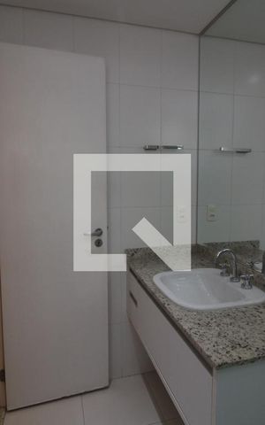 Apartamento para alugar com 135m², 3 quartos e 3 vagasBanheiro da Suíte