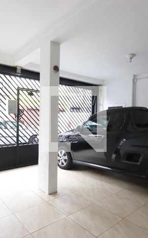 Casa à venda com 328m², 2 quartos e 2 vagasGaragem