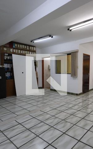 Casa à venda com 328m², 2 quartos e 2 vagasSuíte 1