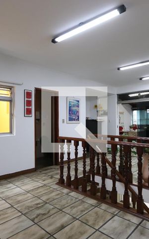 Casa à venda com 328m², 2 quartos e 2 vagasSala 3