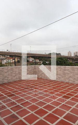 Casa à venda com 328m², 2 quartos e 2 vagasVaranda