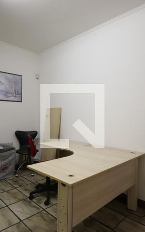 Casa à venda com 328m², 2 quartos e 2 vagasSuíte 2