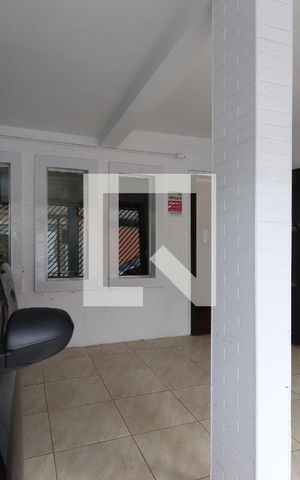Casa à venda com 328m², 2 quartos e 2 vagasGaragem