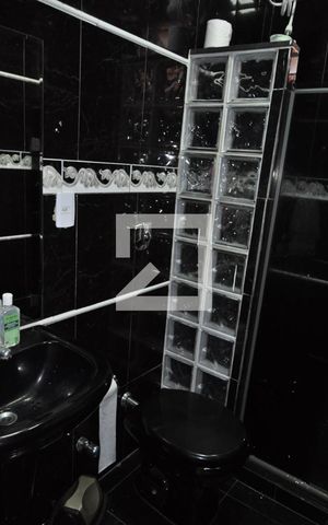 Casa à venda com 200m², 3 quartos e 4 vagasBanheiro Social