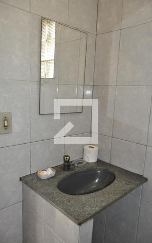 Casa à venda com 200m², 3 quartos e 4 vagasBanheiro Churrasqueira
