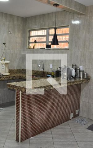 Casa à venda com 200m², 3 quartos e 4 vagasCozinha
