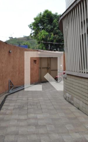 Casa à venda com 200m², 3 quartos e 4 vagasÁrea Externa