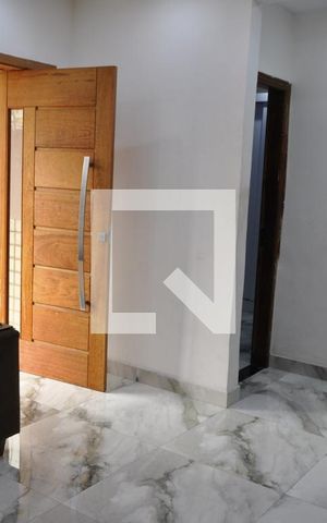 Casa à venda com 200m², 3 quartos e 4 vagasSala