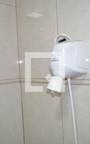 Casa à venda com 200m², 3 quartos e 4 vagasBanheiro do Quarto 1