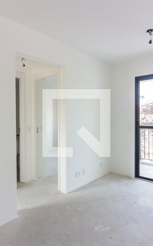 Apartamento à venda com 43m², 2 quartos e sem vaga Apartamento à venda com 43m², 2 quartos e sem vagaSala
