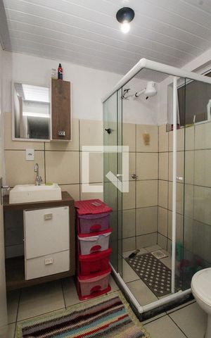 Apartamento à venda com 43m², 2 quartos e 1 vaga Apartamento à venda com 43m², 2 quartos e 1 vagaBanheiro