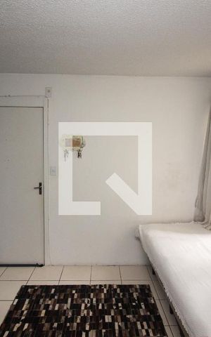 Apartamento à venda com 43m², 2 quartos e 1 vaga Apartamento à venda com 43m², 2 quartos e 1 vagaSala