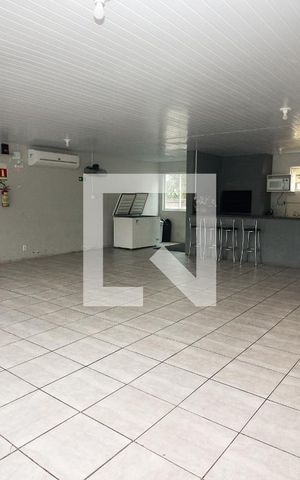 Apartamento à venda com 43m², 2 quartos e 1 vaga Apartamento à venda com 43m², 2 quartos e 1 vagaÁrea comum - Salão de festas