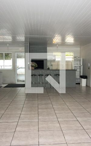 Apartamento à venda com 43m², 2 quartos e 1 vaga Apartamento à venda com 43m², 2 quartos e 1 vagaÁrea comum - Salão de festas