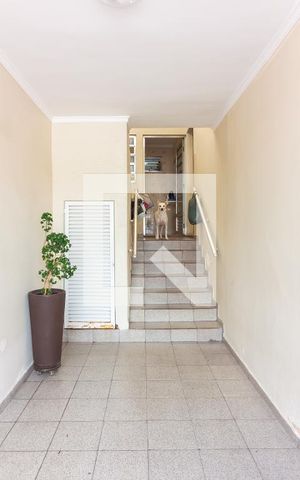 Casa à venda com 240m², 3 quartos e 1 vaga Casa à venda com 240m², 3 quartos e 1 vagaGaragem