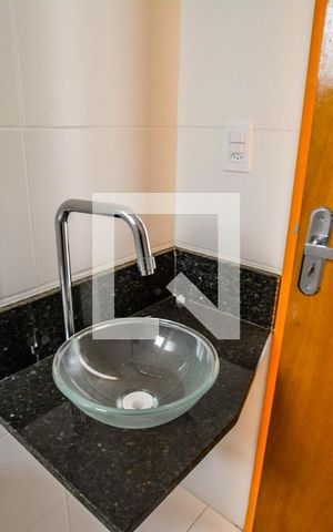 Apartamento à venda com 91m², 2 quartos e 2 vagas Apartamento à venda com 91m², 2 quartos e 2 vagasBanheiro da Suíte