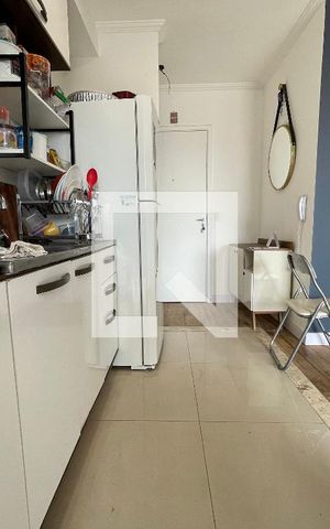 Apartamento à venda com 45m², 2 quartos e 1 vaga Apartamento à venda com 45m², 2 quartos e 1 vagaCozinha