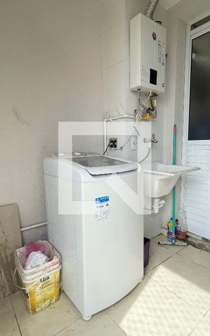 Apartamento à venda com 45m², 2 quartos e 1 vaga Apartamento à venda com 45m², 2 quartos e 1 vagaÁrea de Serviço