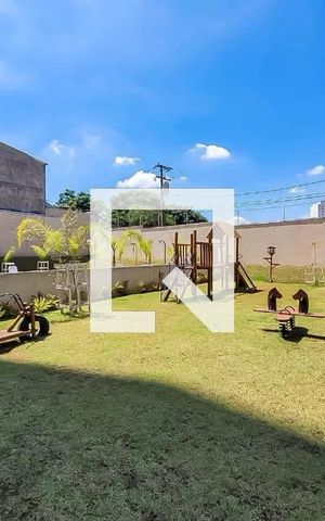 Apartamento à venda com 45m², 2 quartos e 1 vaga Apartamento à venda com 45m², 2 quartos e 1 vagaÁrea comum - Playground