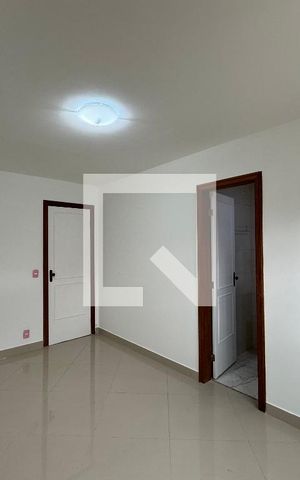 Apartamento à venda com 90m², 2 quartos e 1 vaga Apartamento à venda com 90m², 2 quartos e 1 vagaSuite 2