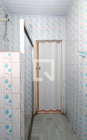Casa para alugar com 45m², 1 quarto e sem vagaBanheiro