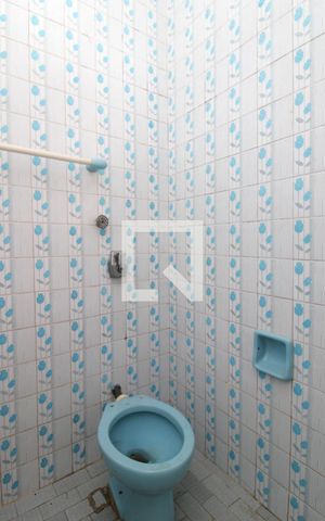Casa para alugar com 45m², 1 quarto e sem vagaBanheiro