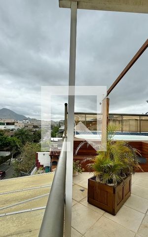 Apartamento à venda com 370m², 4 quartos e 3 vagas Apartamento à venda com 370m², 4 quartos e 3 vagasÁrea externa