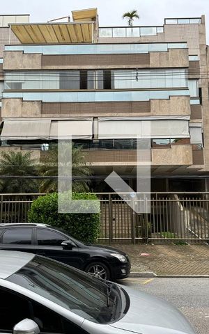 Apartamento à venda com 370m², 4 quartos e 3 vagas Apartamento à venda com 370m², 4 quartos e 3 vagasFachada