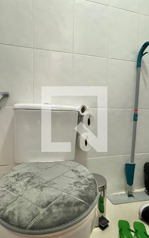 Apartamento à venda com 370m², 4 quartos e 3 vagas Apartamento à venda com 370m², 4 quartos e 3 vagasÁrea de Serviço - Banheiro